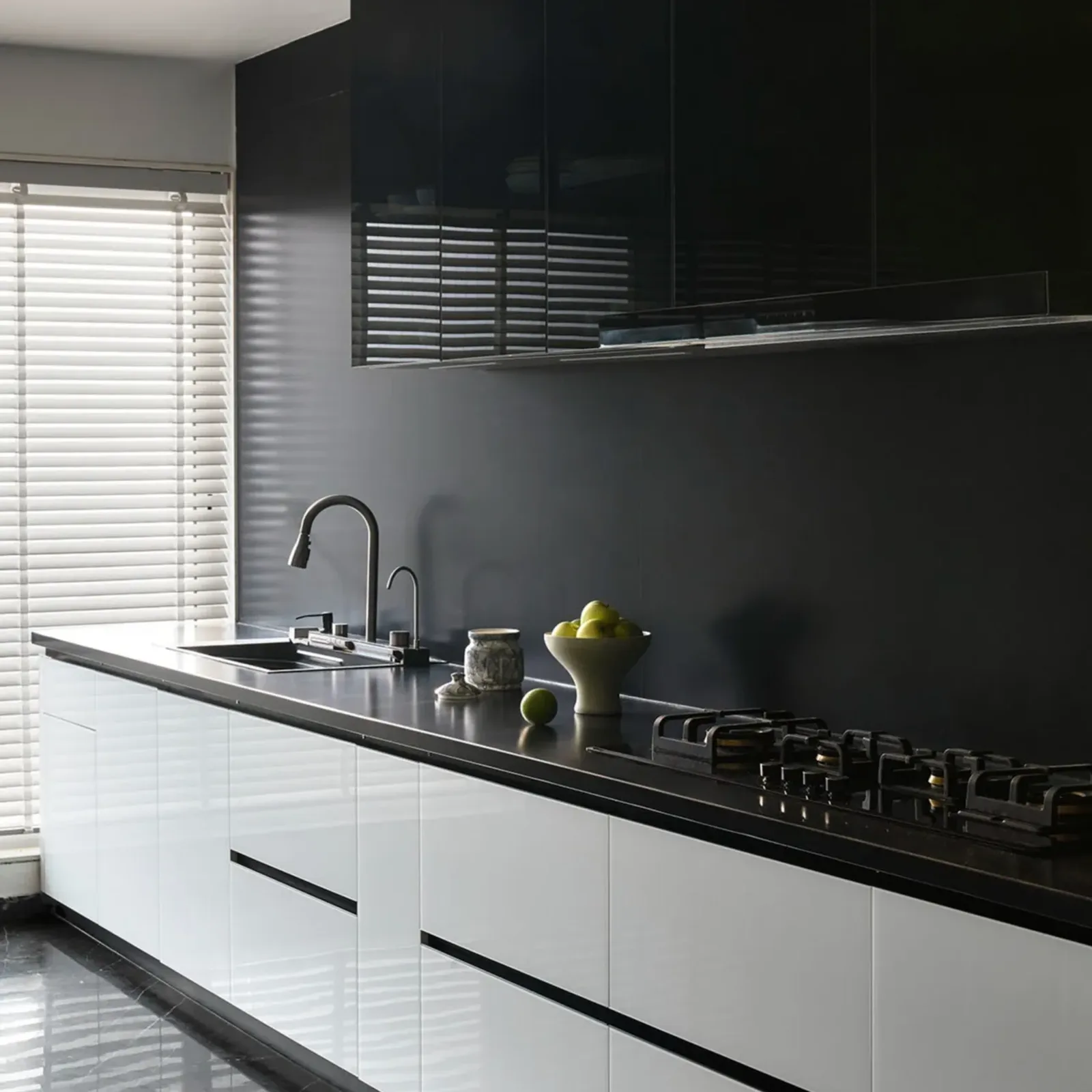 Mono Black & White Handleless Kitchen